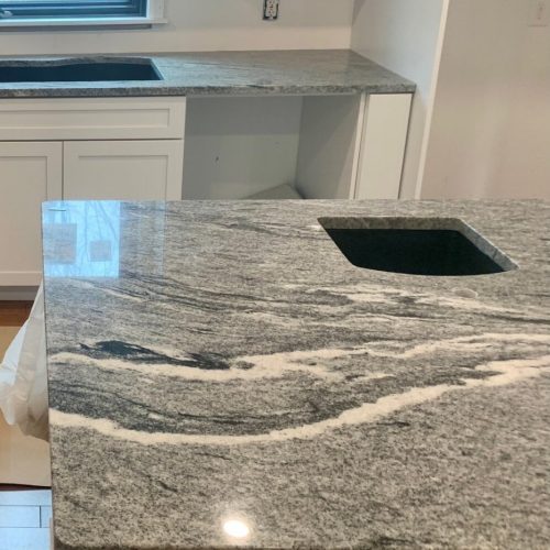 rsz_silver_cloud-931x1030